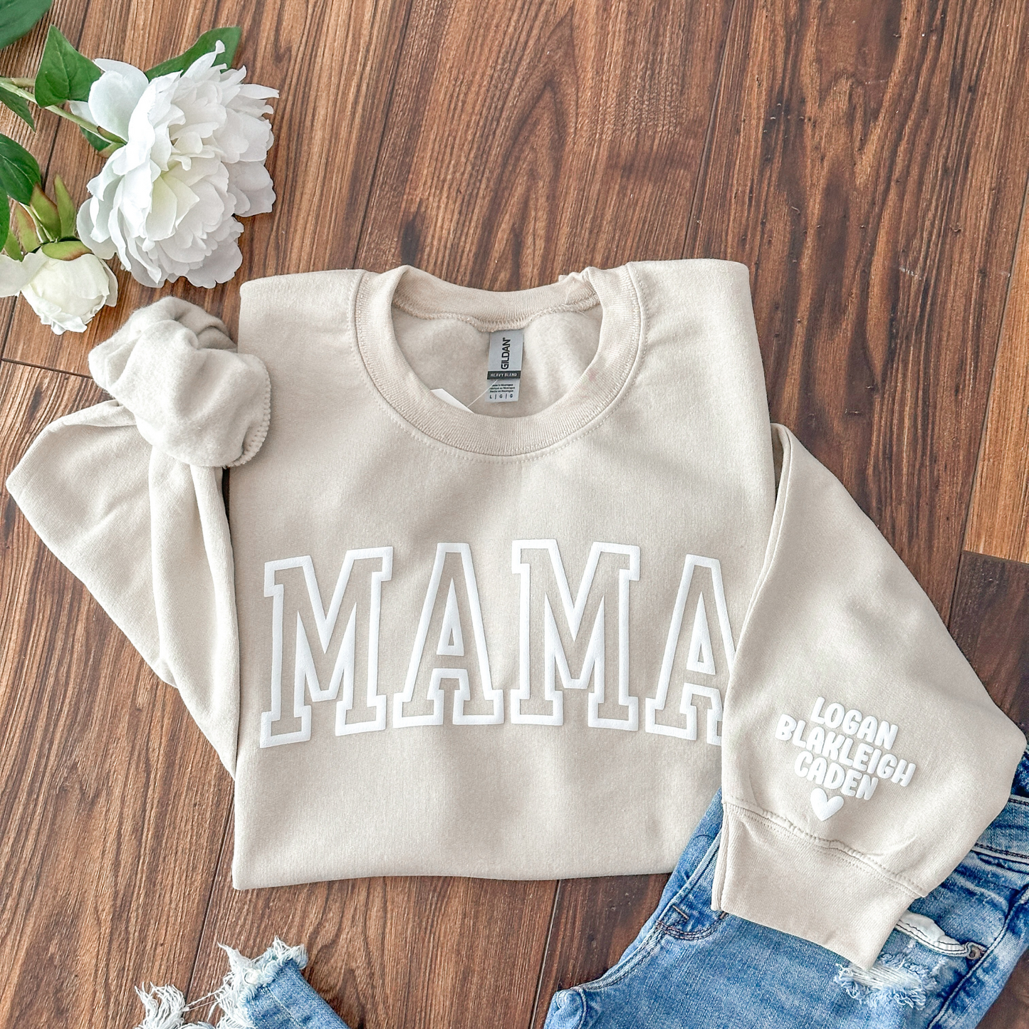 Mama Puff Print Sweatshirt with Children's name on Sleeve